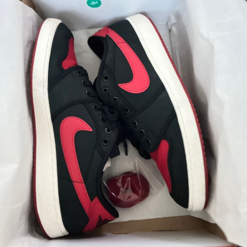 Air Jordan 1 Low AJKO1 size 13 - Picture 7 of 8